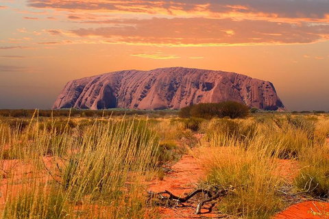 3-Day Uluru-Kata Tjuta And Kings Canyon 4WD Small-Group Eco-Tour From Alice Springs - Newcastle Accommodation 1