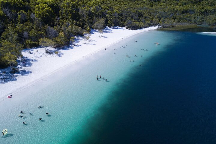 Fraser Island QLD New Castle Tourism