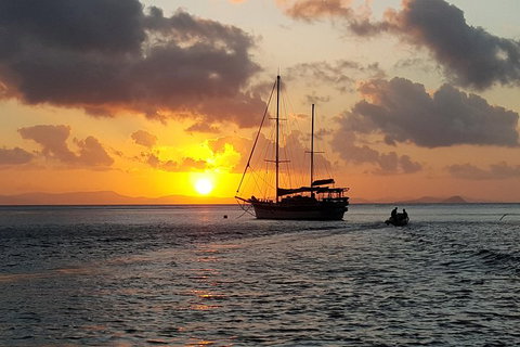 2-Day Whitsundays Sailing Adventure: SV Whitehaven - Newcastle Accommodation 4