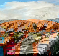 Ayers Rock Day Trip from Alice Springs Including Uluru Kata Tjuta and Sunset BBQ Dinner - Newcastle Accommodation