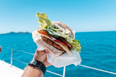 4 Day & 3 Night Whitsunday Islands & Outer Reef Sailing Adventure On Condor - Newcastle Accommodation 4