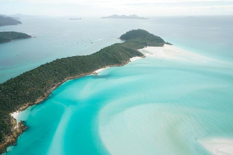 Whitehaven Beach And Hill Inlet Lookout Full-Day Snorkeling Cruise By High-Speed Catamaran - Newcastle Accommodation 1