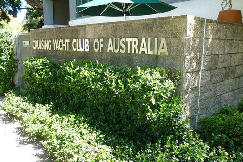 Private Essential Sydney Tour Including Lunch At The Cruising Yacht Club Of Australia - Newcastle Accommodation 2