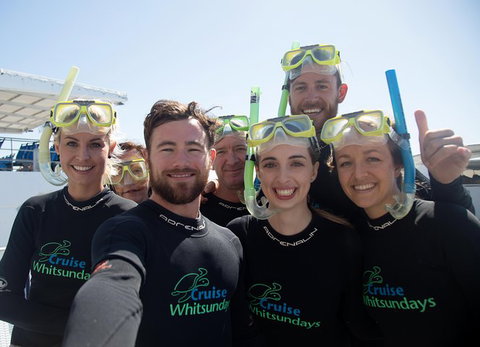 Great Barrier Reef Day Cruise To Reefworld - Newcastle Accommodation 4