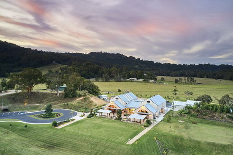 The Tweed Distiller - Newcastle Accommodation 4