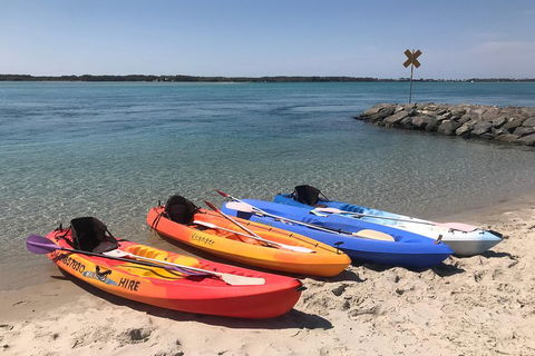 1-Hour Single Or Double Kayak Hire On Golden Beach, Caloundra - Newcastle Accommodation 1
