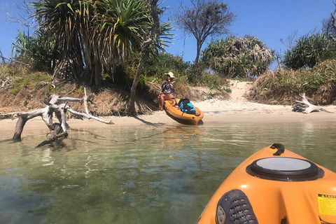 1-Hour Single Or Double Kayak Hire On Golden Beach, Caloundra - Newcastle Accommodation 5